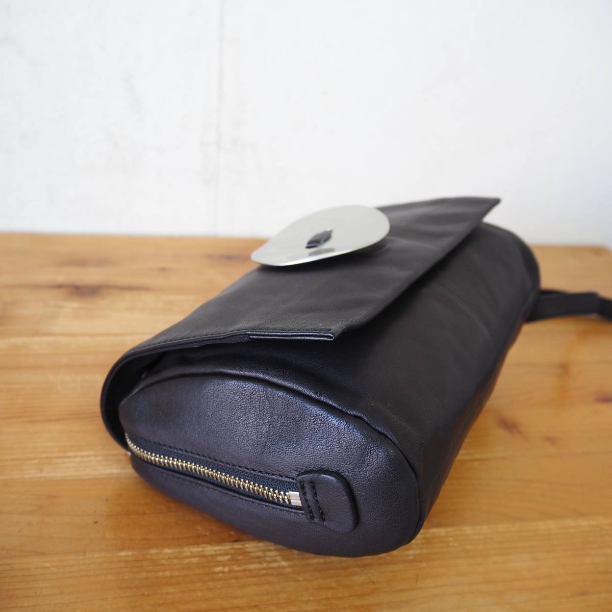 美品*kawa-kawa/カワカワ*button*スーパーソフトレザー*ショルダー 
