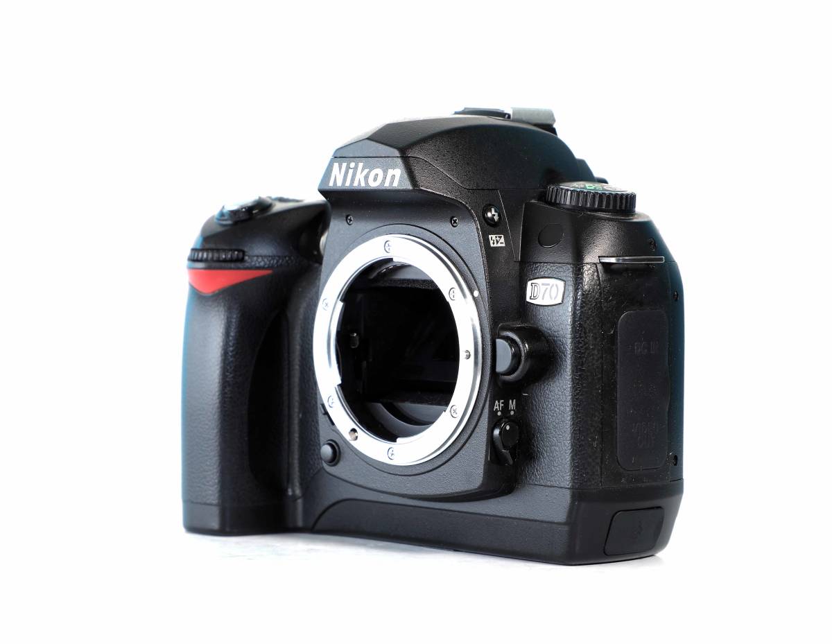 NIKON D70 AF NIKKOR 28-100mm F3.5-5.6 G - Nikon 28-70mm f⁄2.8 AF-S 