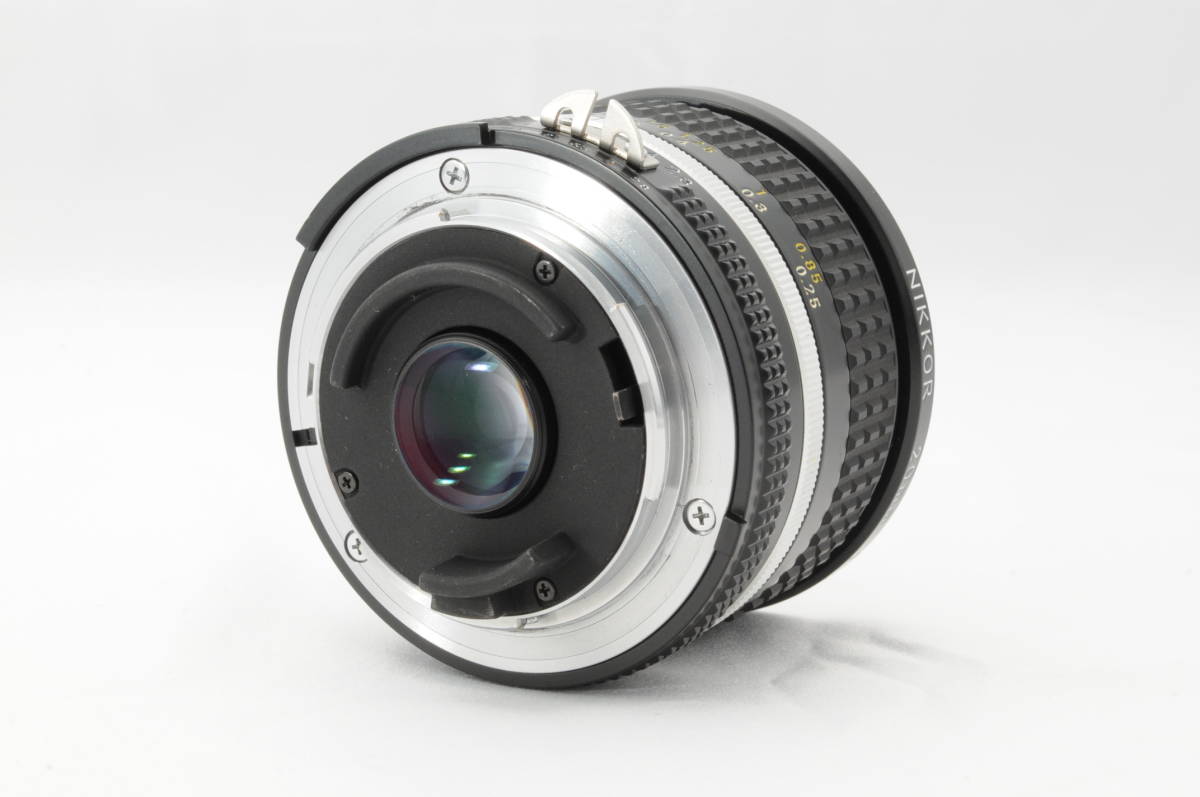 ★超美品★ Nikon ニコン Ai-s NIKKOR 20mm F2.8 ★清潔感溢れる綺麗な外観！光学系キズ無し！細かく動作確認済！★A125_4