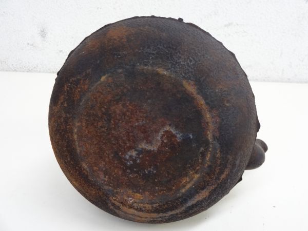 L130-N25-1391 鉄瓶 霰文 あられ 金属工芸 湯沸かし 当時物 骨董品 箱