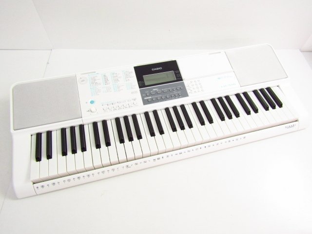 CASIO カシオ LK-516 電子キーボード ホワイト 中古 ◇7621 鍵盤楽器