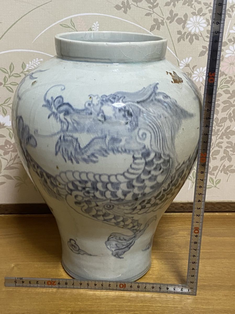 Yahoo!オークション 龍壷 :: | ichian 白磁染付雲龍文壺 李朝 青花