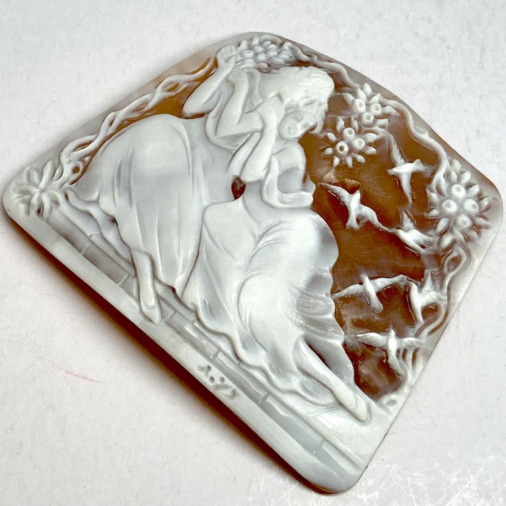 ル*ー様 カメオ　ルース　　61/65 □シェルカメオ10.3g□51.5ct 46.8×57.9mm ルース 彫刻 貴婦人 作家物