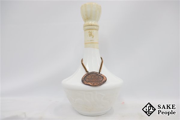 ◇注目! ニッカ 鶴 白陶器ボトル 750ml 43％ ジャパニーズ 鶴 ニッカ
