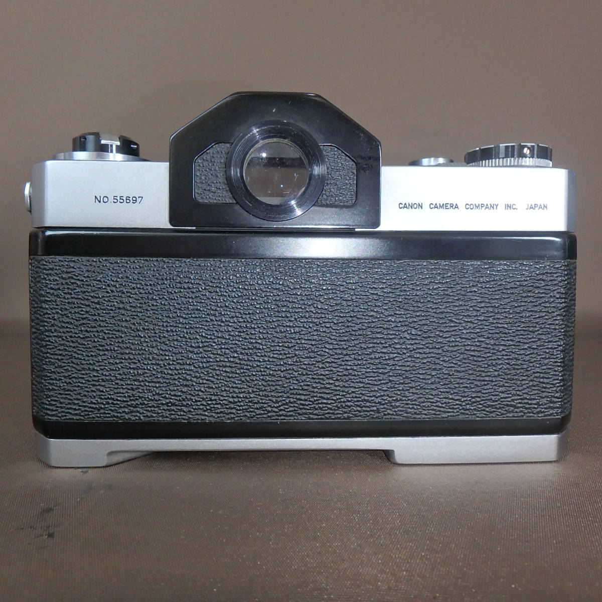 FK-5413　キャノン　CANON FLEX R2000 FL 35mm 1:2.5　シャッターOK　美品/革ケース付 R2000 - Canonflex (14107941145).jpg Wikimedia 早田