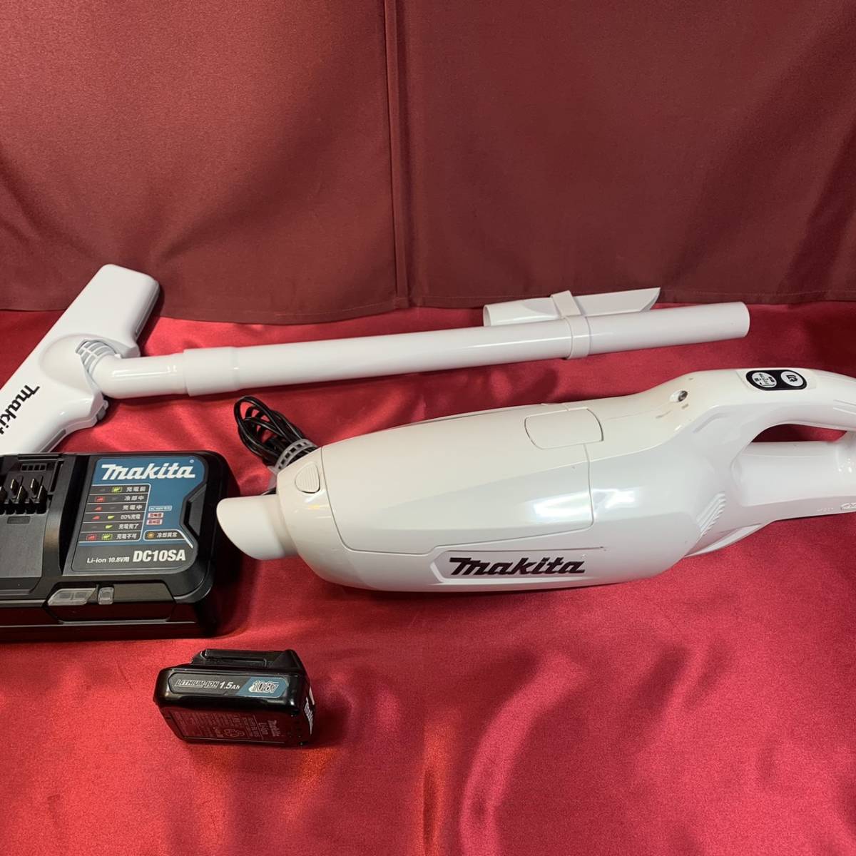 CL107FD マキタ 中古品 動作確認・簡易清掃済み メルカリ 紙パック式 