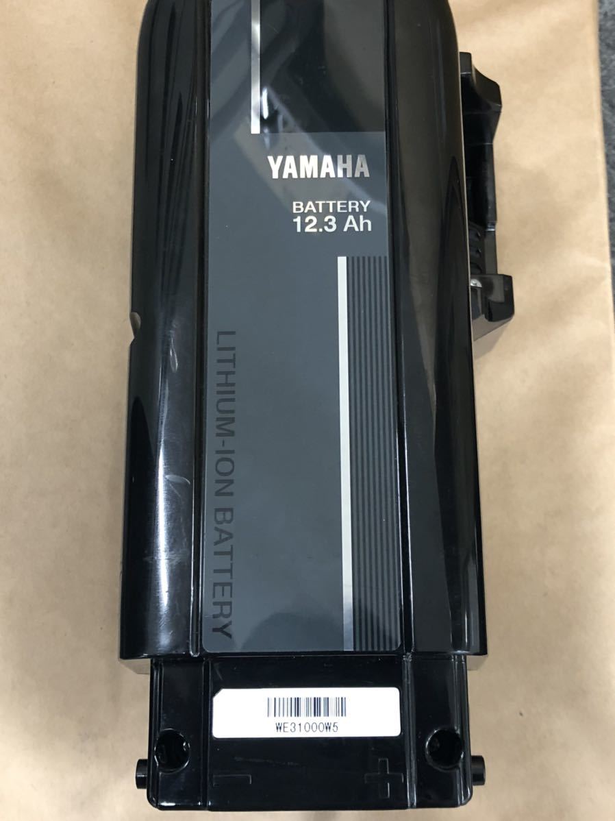 x0u-820110-20 ヤマハ12.3ah バッテリー ブラック