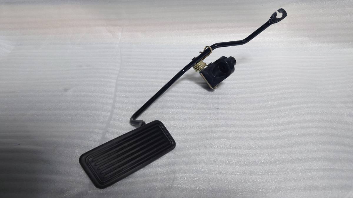 JZX110 トヨタ純正 アクセルペダル マークII ヴェロッサ ブリッド