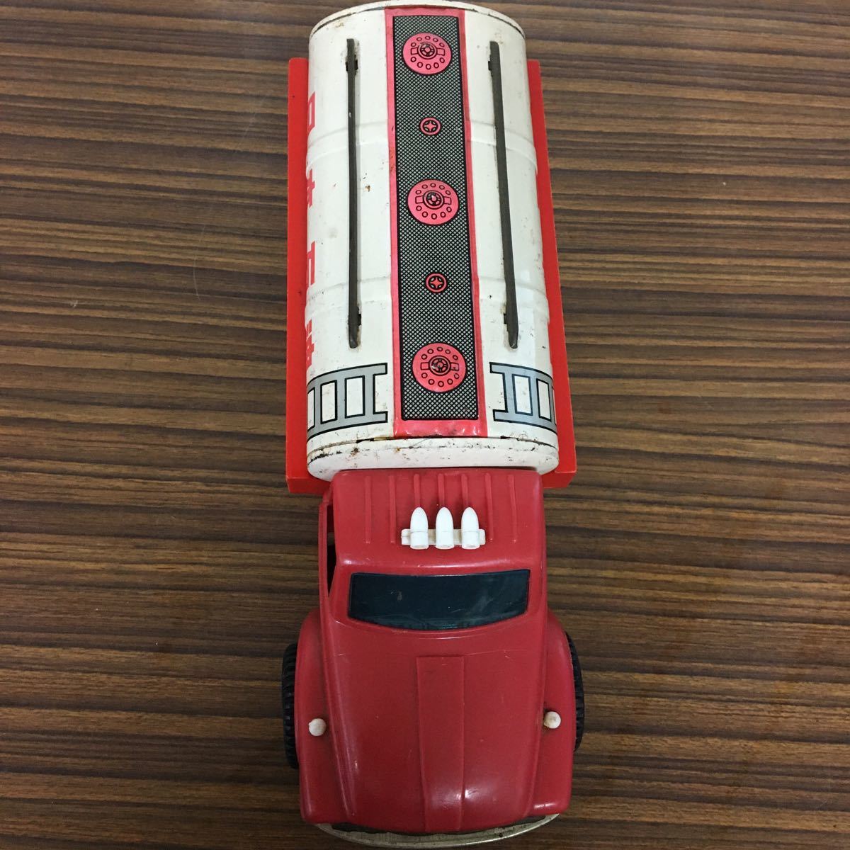 ◯ブリキ トラック ISUZU いすゞ タンクローリー D-741 日本石油