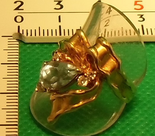 安い 値段 ダイヤ アクアマリン? 13号 k18 大網てんとう虫 D12-209
