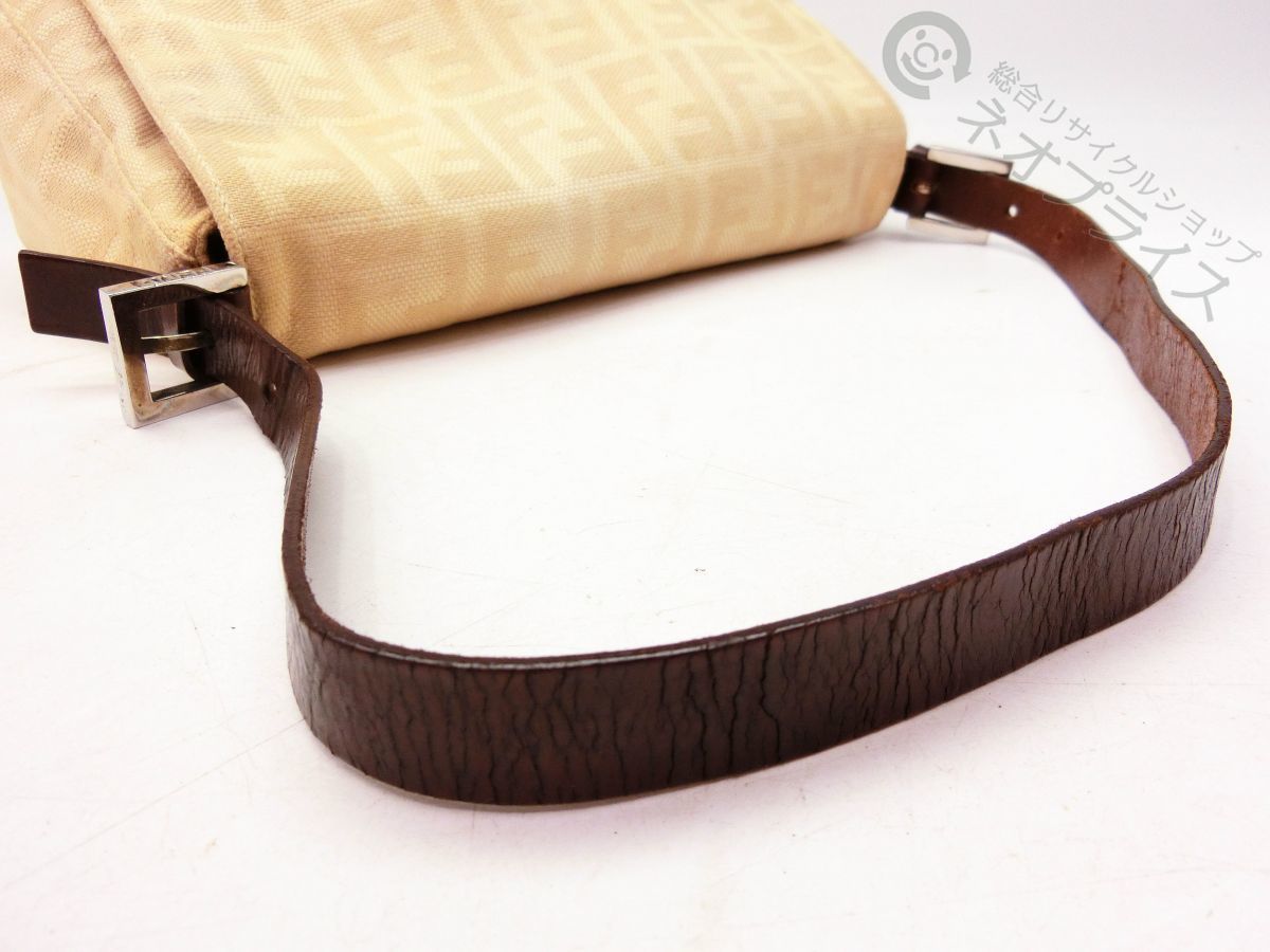 ◇A5026 FENDI フェンディ ズッカ柄 マンマ バケット ショルダー 
