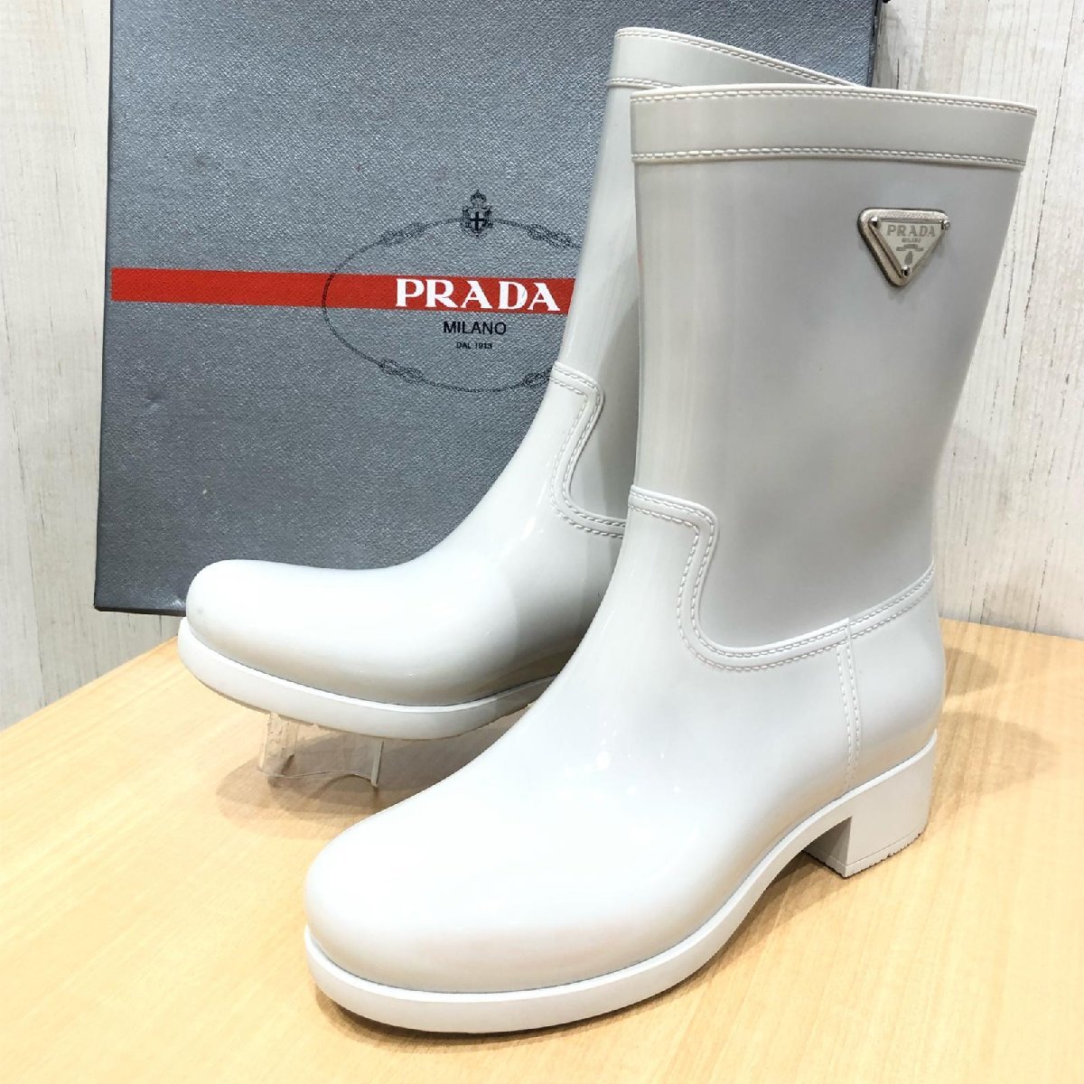 PRADA レインブーツ プラダ - PRADA（レインブーツ⁄長靴）のフリマ 