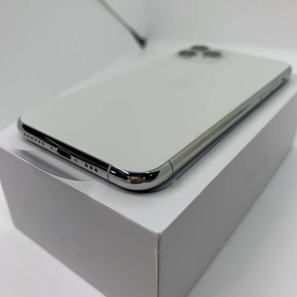 新品 iPhone 11 Pro シルバー 256 GB SIMフリー 本体 iPhone 0 Apple