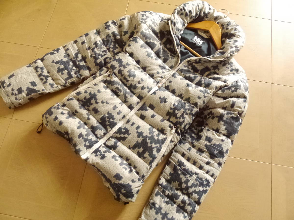 SALE，格安 メンズ ダウン＆ホワイト&times;ネイビー ジャケット L HELLY HANSEN(Lサイズ)｜売買されたオークション情報、yahooの商品情報をアーカイブ公開 - オークファン Lサイズ