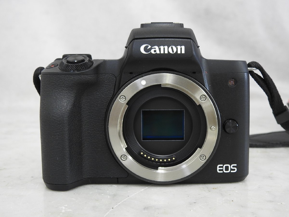 ☆ Canon キャノンミラーレス/Eos Kiss M + レンズ/EF-S 15-45mm /EF-M 55-250mm レンズセット 箱付き 中古☆ EOS Kiss M キヤノンカメラミュージアム ミラーレス一眼カメラ 動作確認済
