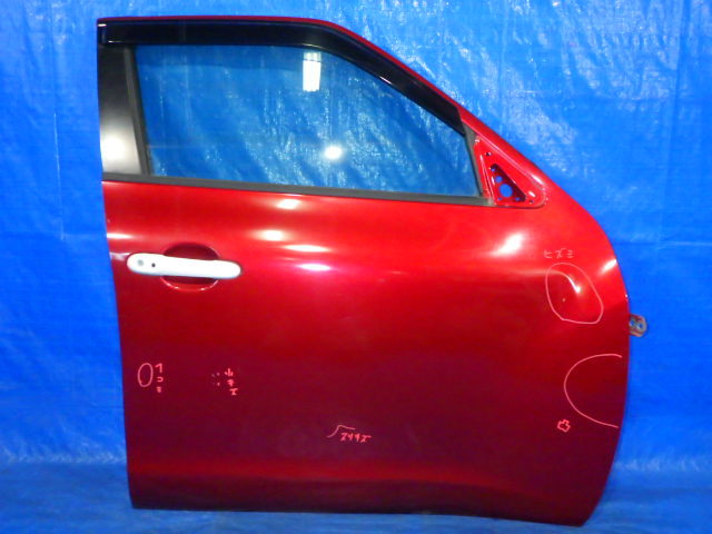 70 ジューク YF15 後期 29年 HR15 純正 右 フロント ドア 右Fドア NAH