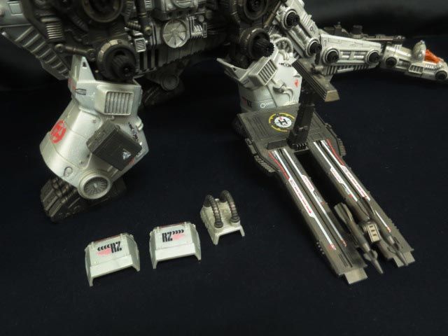 現状品 箱なし 組立済み ゾイド ウルトラザウルス ゾイド 現状品 箱なし 組立済み ゾイド ウルトラザウルス ゾイド