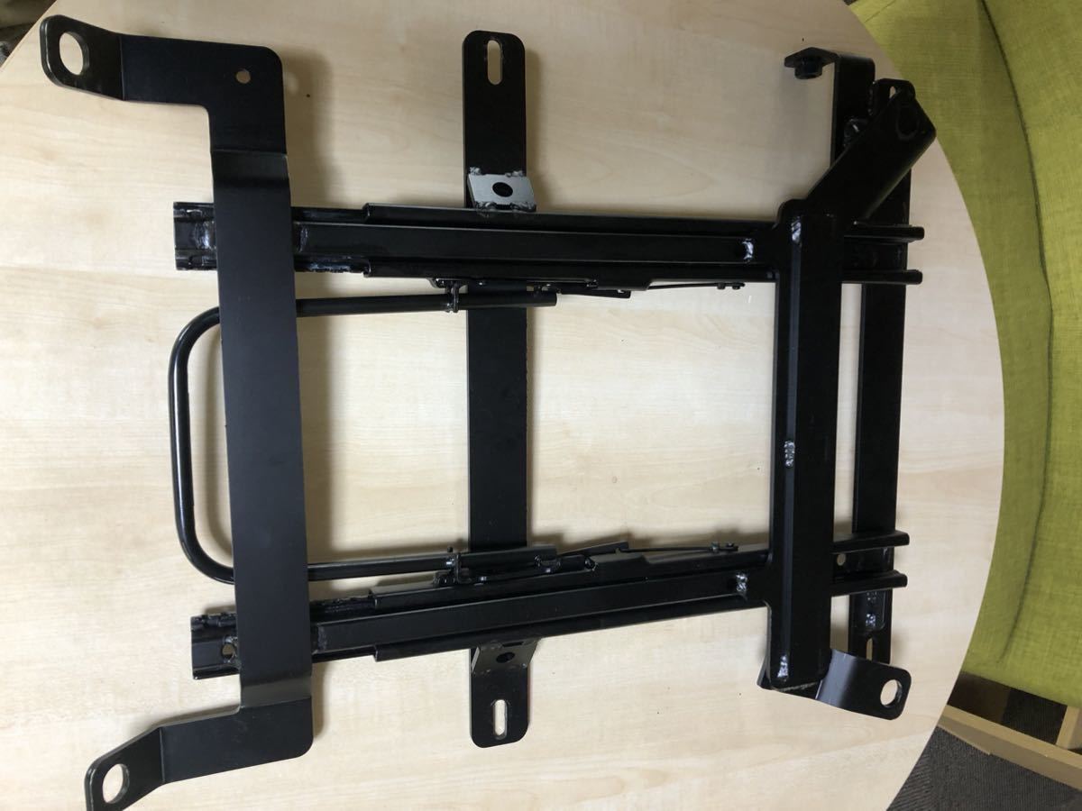 シートレール RECARO レカロ | JADE 売れてます！RECARO レカロシート 公式通販 インターナショナル レカロ正規品 ハイエース 運転席&frasl;助手席セット RS-G用 TS-G SP-G ベースフレーム