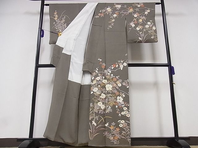 着物屋こころ■訪問着　駒刺繍　草花文　金彩　着丈158.5cm　裄丈64.5cm　正絹　逸品　B-fe3571 金彩 暈し染め 駒刺繍 平和屋-こころ店□訪問着 158.5cm 竹屋