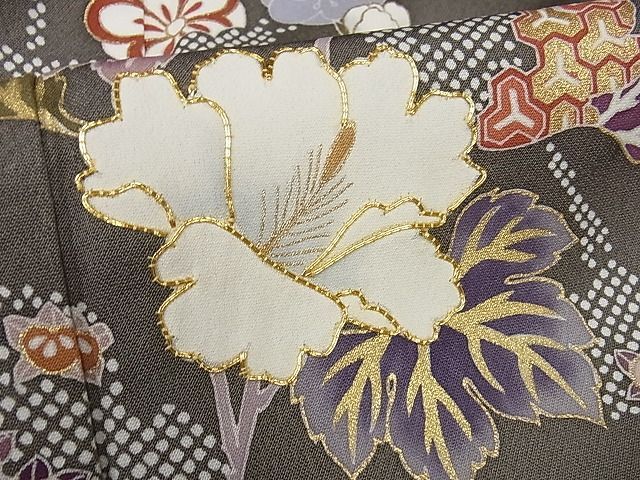 着物屋こころ■訪問着　駒刺繍　草花文　金彩　着丈158.5cm　裄丈64.5cm　正絹　逸品　B-fe3571 金彩 暈し染め 駒刺繍 平和屋-こころ店□訪問着 158.5cm 竹屋