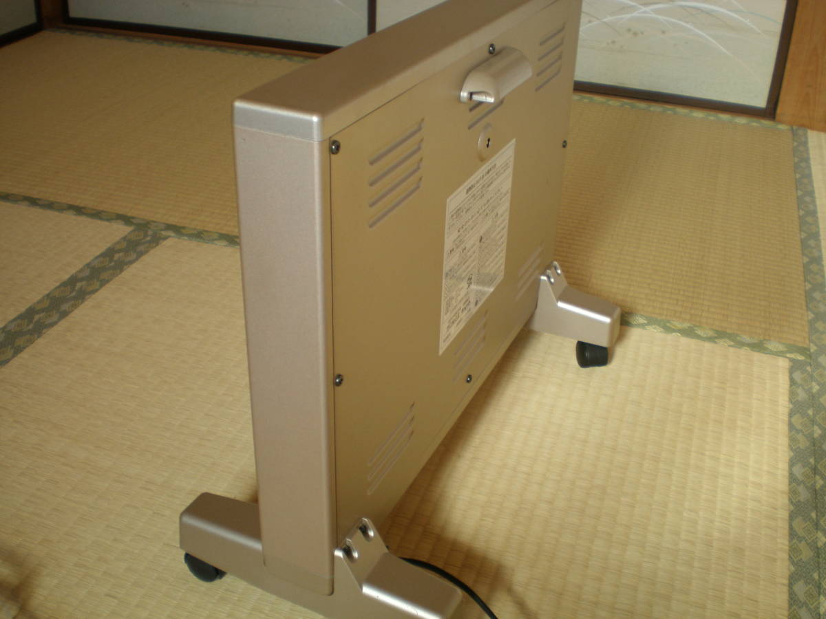 サンルミエ キュート E800LS 遠赤外線暖房器 パネルヒーター キュート