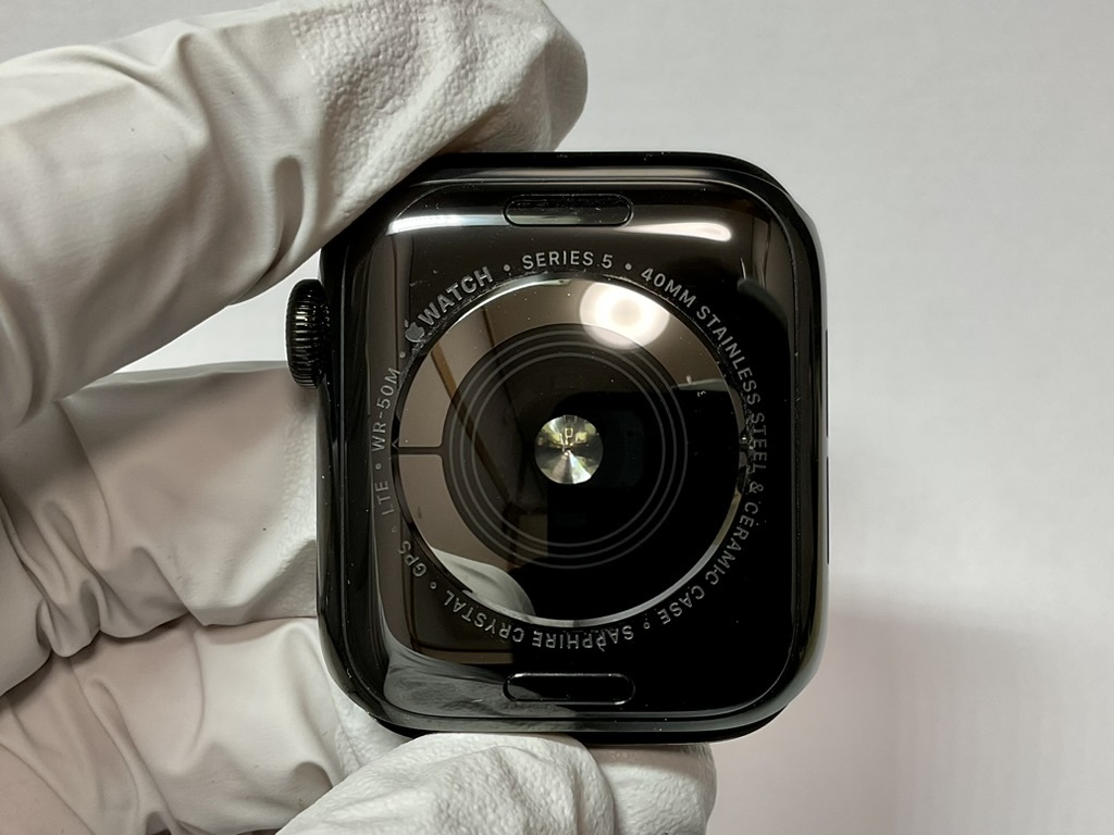 Apple Watch Series 5 GPS+Cellular モデル 40mm スペースブラックステンレススチールケース バッテリー100% Apple Watch 0 (UK) Preloved Ceramic
