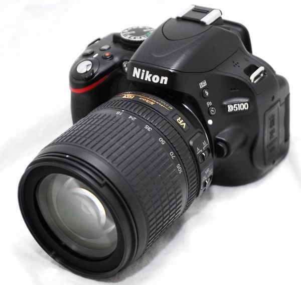超美品・豪華セット】Nikon ニコン D5100 AF-S 18-105mm VR D5100