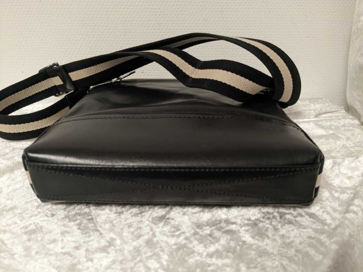 良品【バリー BALLY】レザー ショルダーバッグ 黒 ブラック 男女兼用 