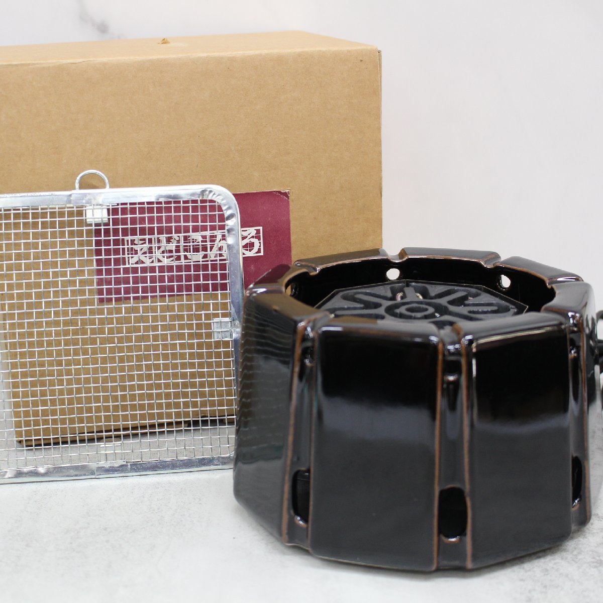 S070)【美品】野々田式炭型電熱器 えどこんろ 天目 八角型 ヒーター 卓上こんろ 火鉢 茶道