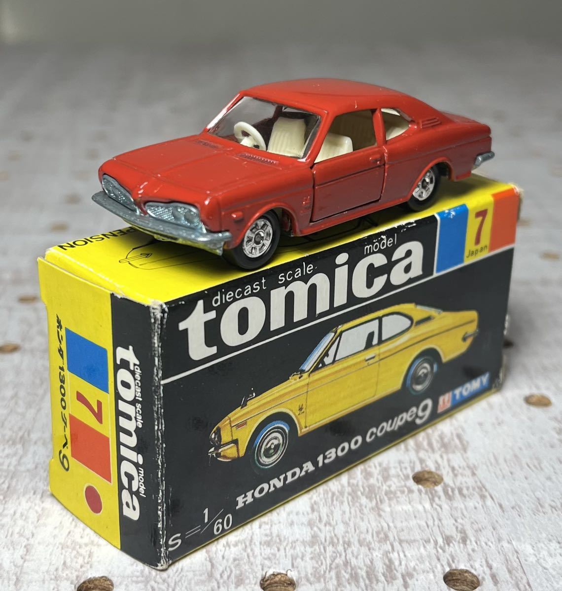 トミカ ホンダ 0 黒箱 クーペ9 ホンダ1300クーペ9 日本製 1 49-1-