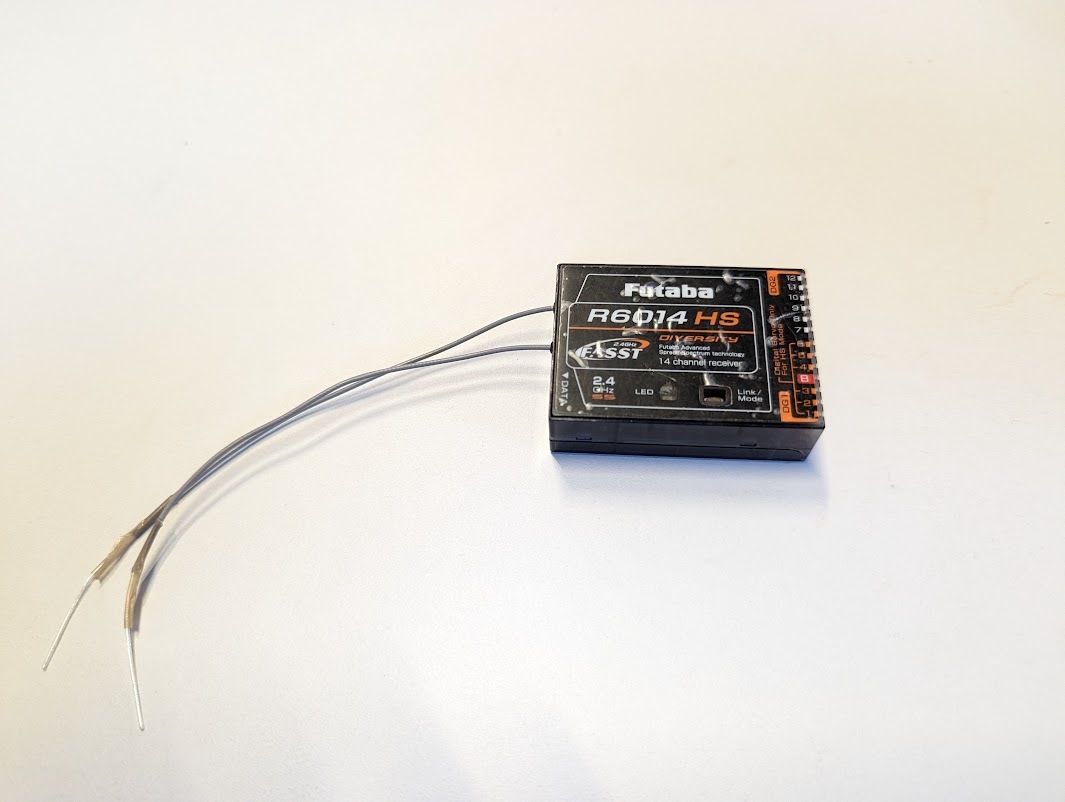 FUTABA フタバ 受信機 R6014HS 2.4GHz 14chレシーバー(受信機)｜売買