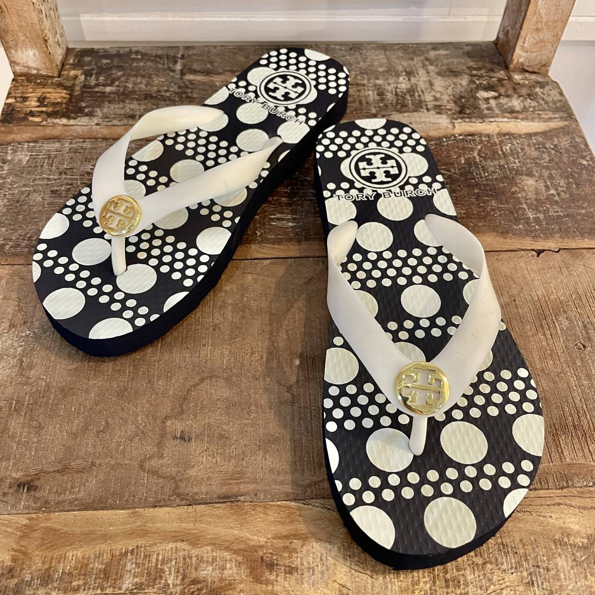 ☆新品・未使用☆TORY BURCH 重 トリーバーチ：サンダル（7） 