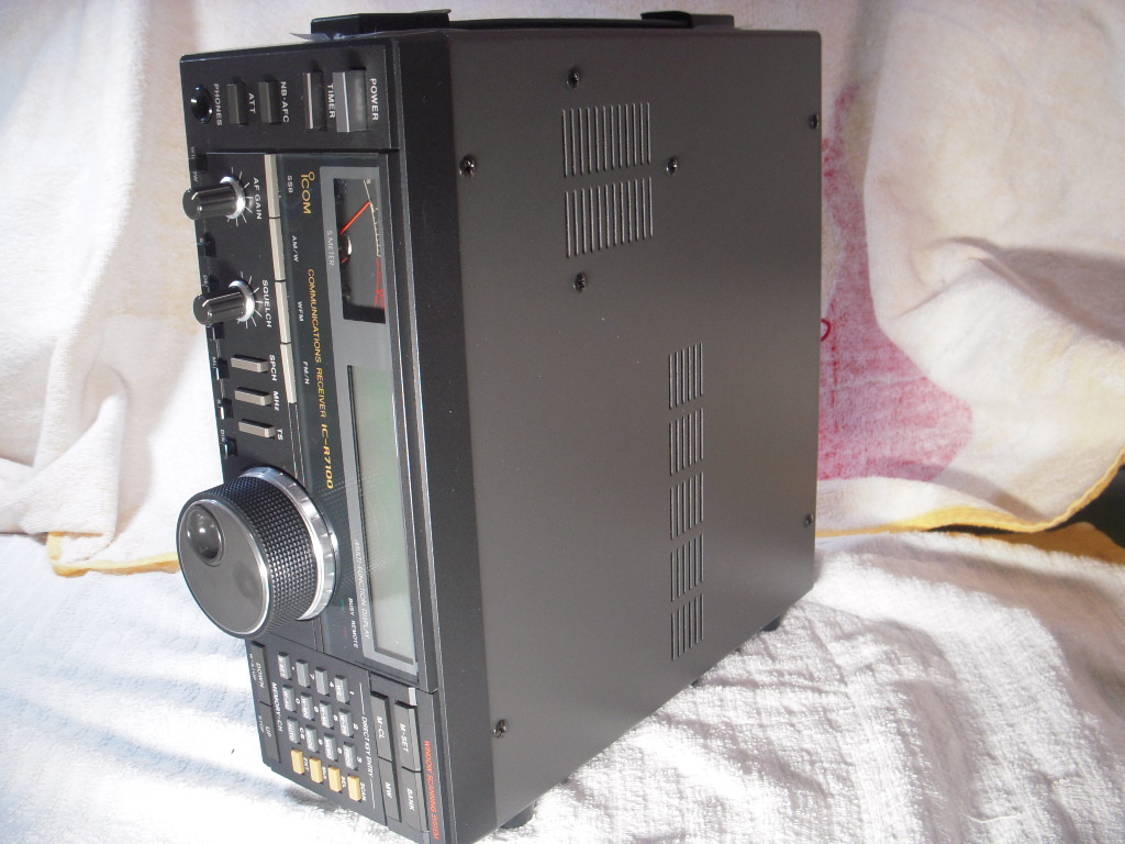 ☆12.15 ◇良品元箱付き◇オールモード広帯域受信機◇IC-R7100◇