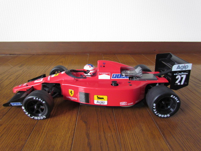ホビーラジコン 未使用ラジコン フェラーリ エンジン 1⁄10
