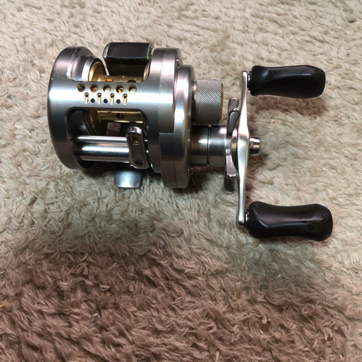 貴重シマノ　カルカッタコンクエスト 101DC良品