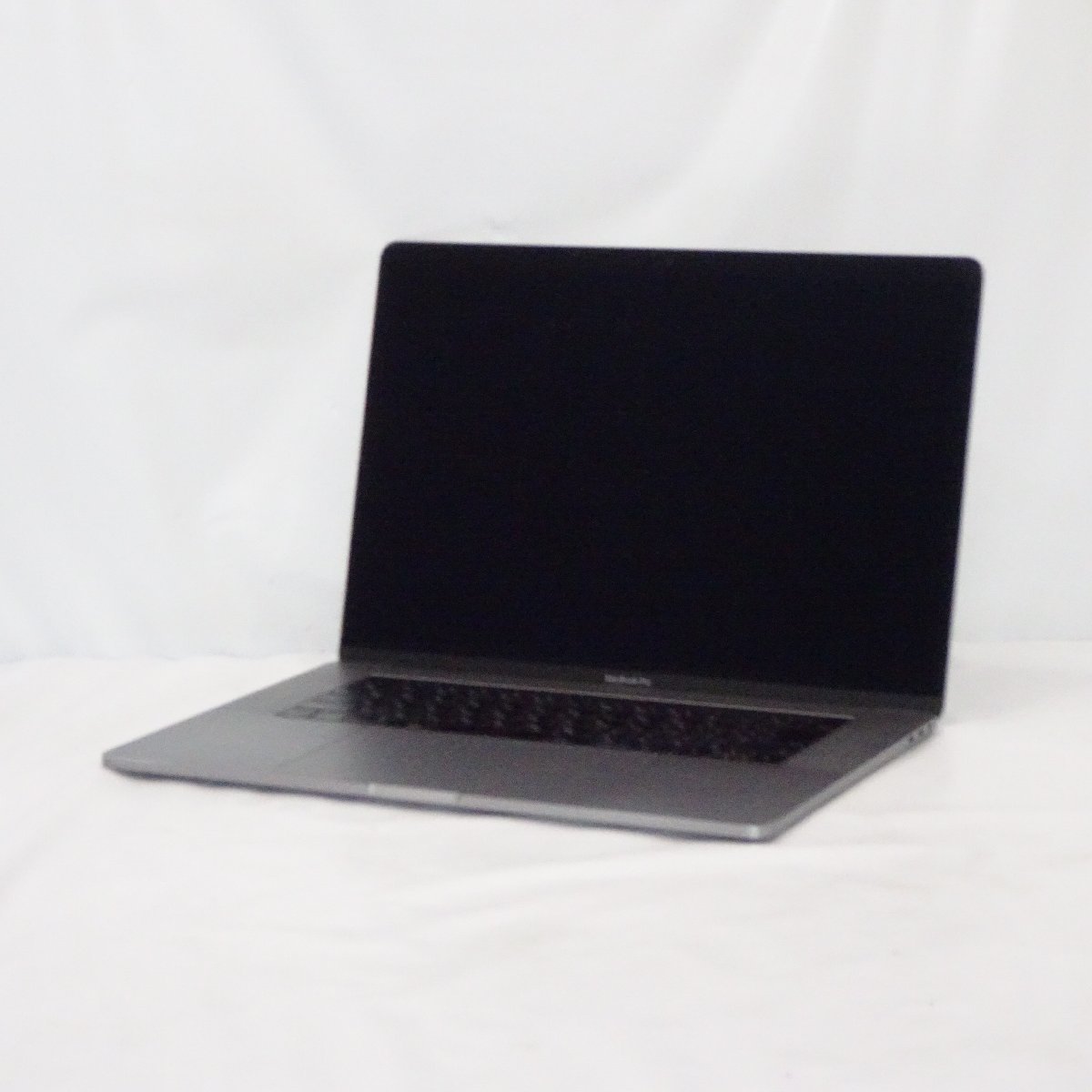 MacBook Pro Apple 15インチ A1990 Core 0 1円 15-inch ⁄ 1円