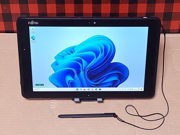 Fujitsu ARROWS Tab Q508⁄SE 4GB Windows x7-Z8700 Tablet 1.6GHz SSD