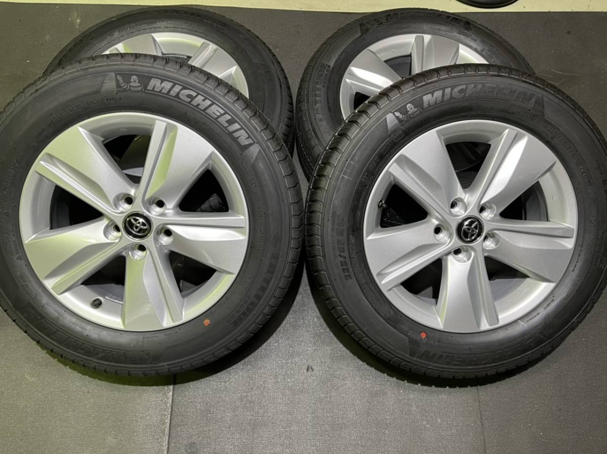 美品 新車外し 60ハリアー純正 225/65R17 10分山 室内保管品 4本セット
