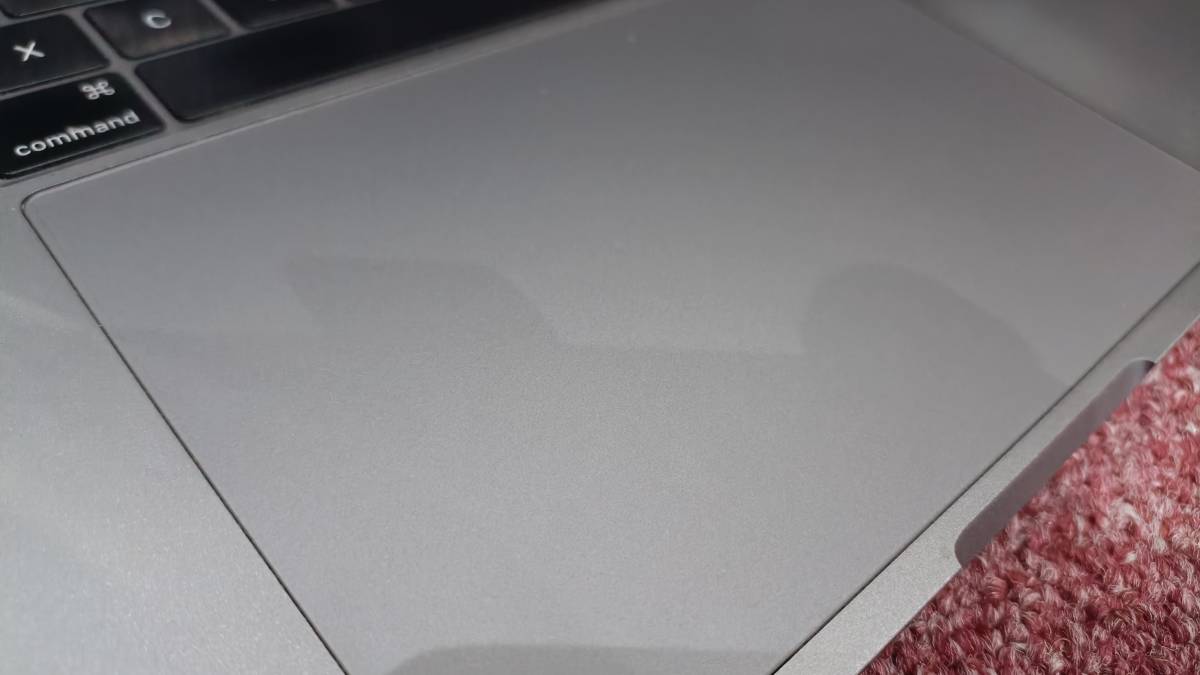 MacBook Pro（2018〜2019） A1990 ジャンク ロジックボード無し Pro