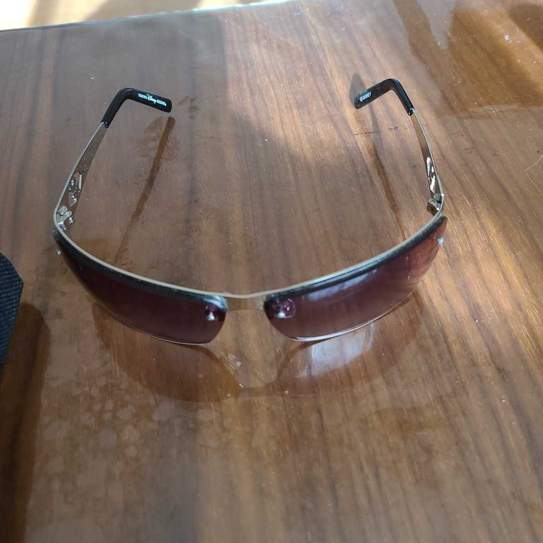 ディズニーサングラスの値段と価格推移は 132件の売買情報を集計したディズニーサングラスの価格や価値の推移データを公開