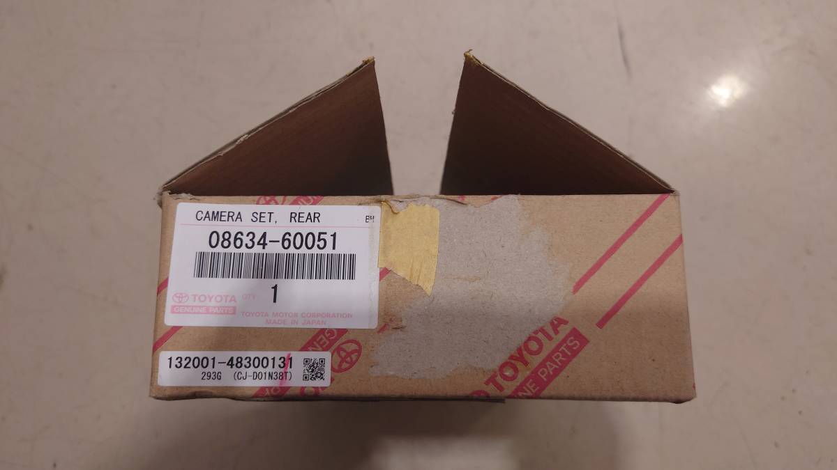 【未使用】ランドクルーザープラド150　純正バックカメラ