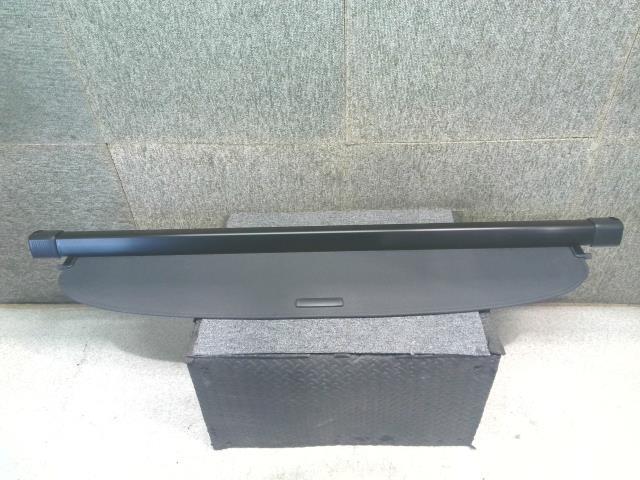 フィットシャトル DAA-GP2　トノカバー　純正オプション　22100106