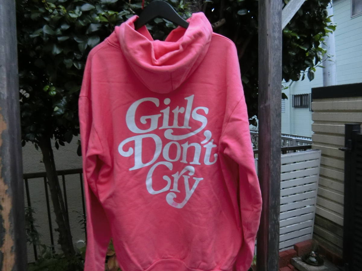 Girls Don't Cry ガールズドントクライ Logo Hoody パーカー Girls Don't Cry ガールズドントクライ Logo Hoody パーカー