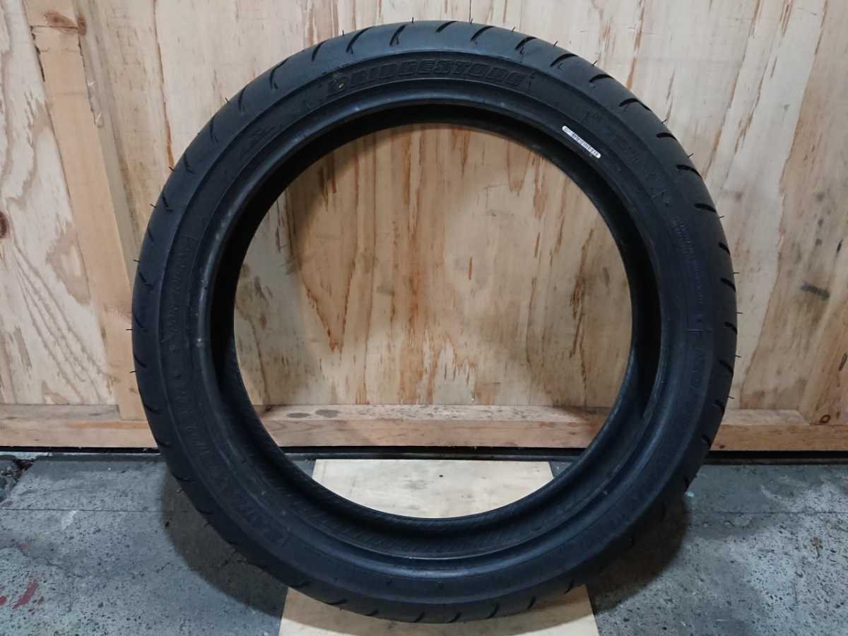 ブリヂストン BATTLAX BT023F 　120/70ZR17 58W　オートバイ用 フロントタイヤ BRIDGESTONE バトラックス オンロード 中古タイヤ Fit&amp;Fix