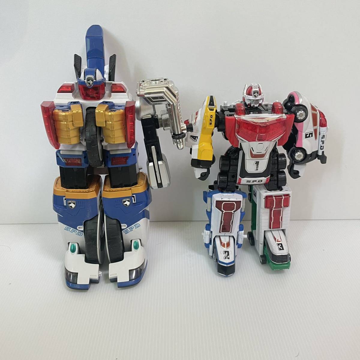 バンダイ 特捜戦隊デカレンジャー DXデカレンジャーロボ、DXデカ 
