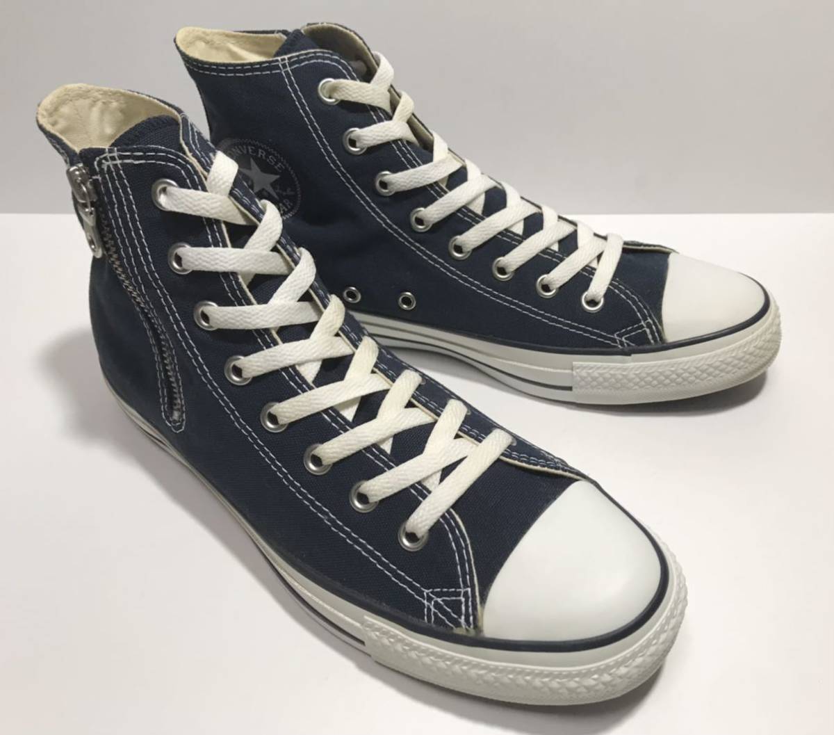 ソフネット×コンバース、ジップ付きのオールスターが発売 コンバース 