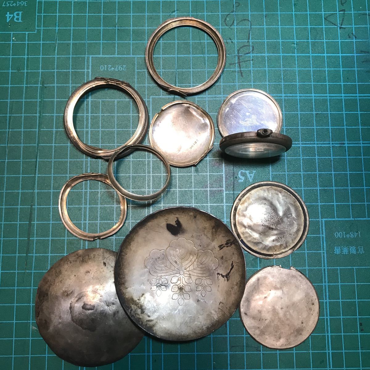 銀製？　懐中時計　蓋 ケース 0.900/0.800刻印TRUSTY/杯 造幣局製 SILVER刻印/総重量約150g