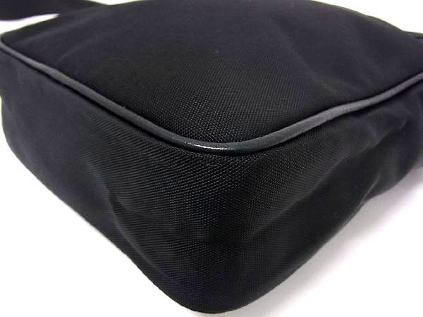1円 □美品□ Salvatore Ferragamo フェラガモ EO 24 6532 ナイロン 