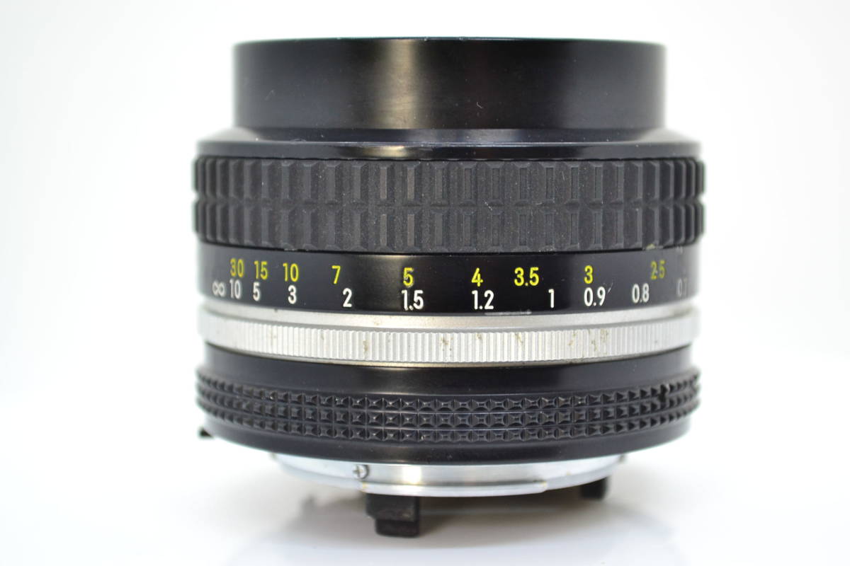★美品★ ニコン Ai-s NIKKOR 50mm F1.4 #19857 Amazon.com : Nikon Nikkor 50mm f/1.4 AI-S : Camera Lens : Electronics