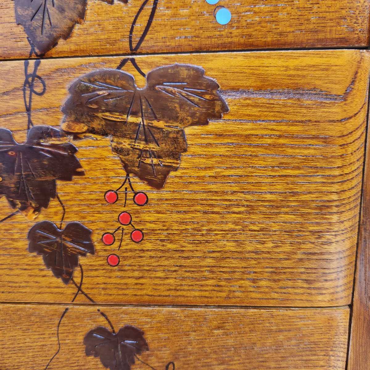 【新品同様】桜皮細工　三段　螺鈿　赤珊瑚　小引き出し 小物入れ 和家具 木製 樺細工 小物入れ 桜皮